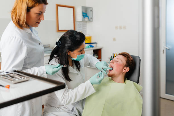 Best Holiday Emergency Dentist in Staunton, IL